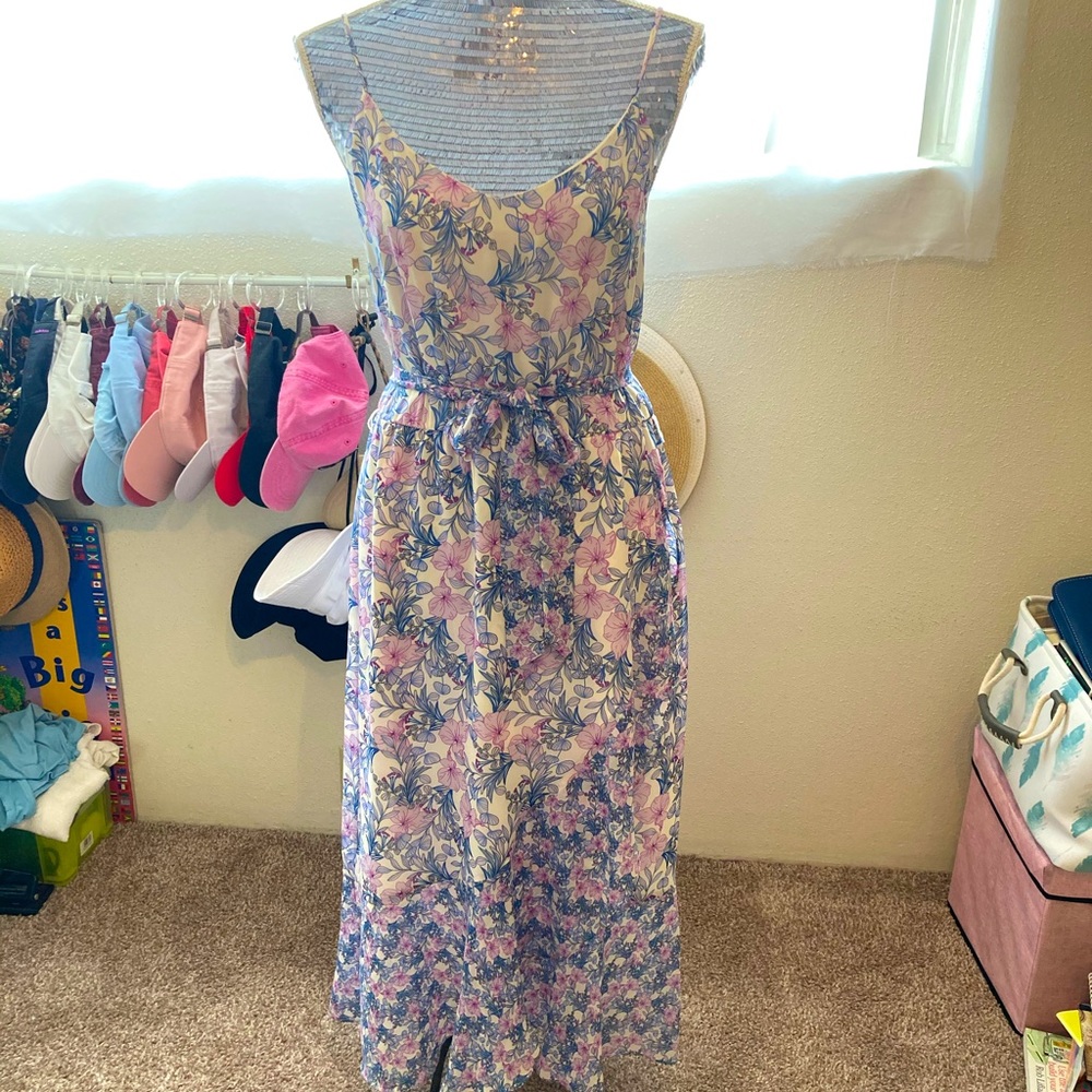 Vince Camuto Floral Ivory Midi Ruffle Dress